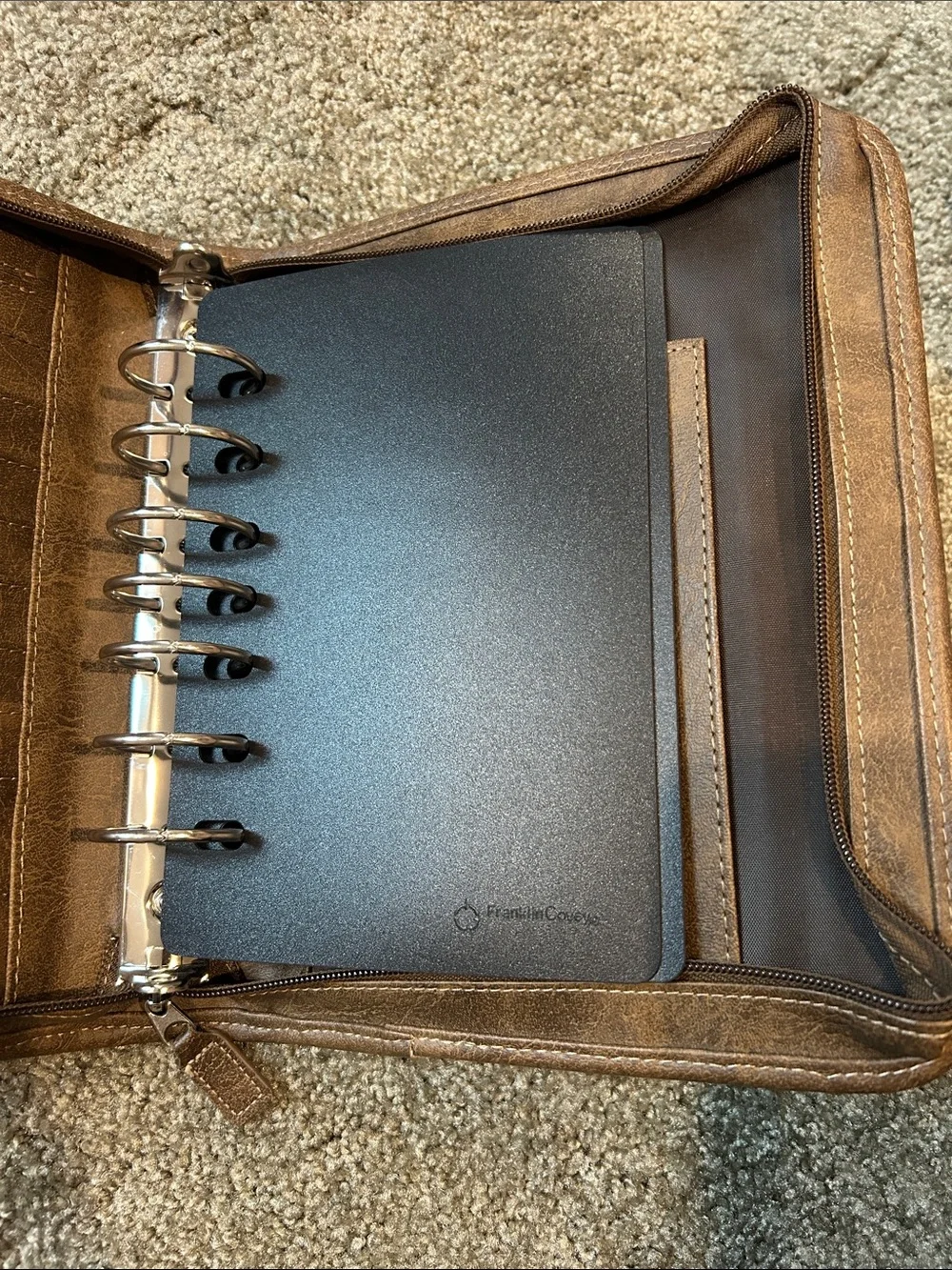 Franklin Covey Brown Simulated Leather Zippered Men’s Portfolio